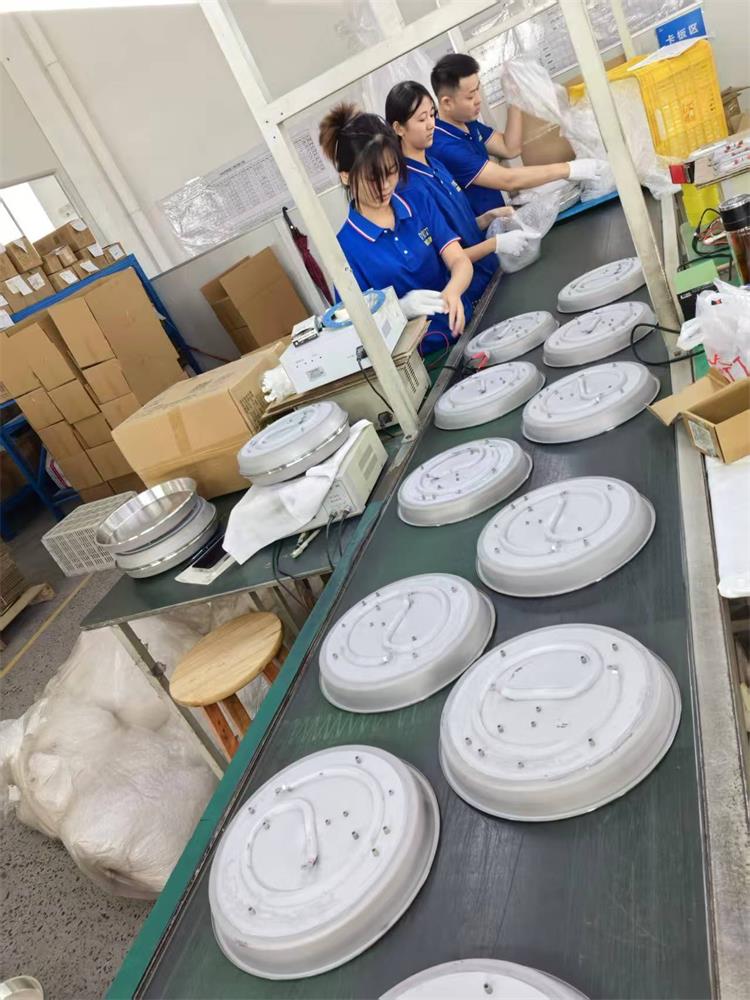 微信图片_20251020094250.jpg 微信图片_20251020094250.jpg